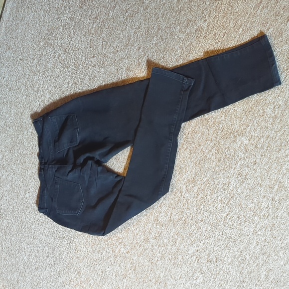 Black jeans - Picture 2 of 3